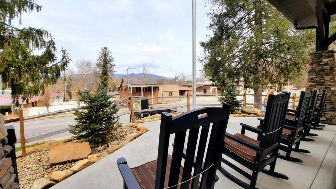 Stonebrook Lodge Bryson City Exterior photo