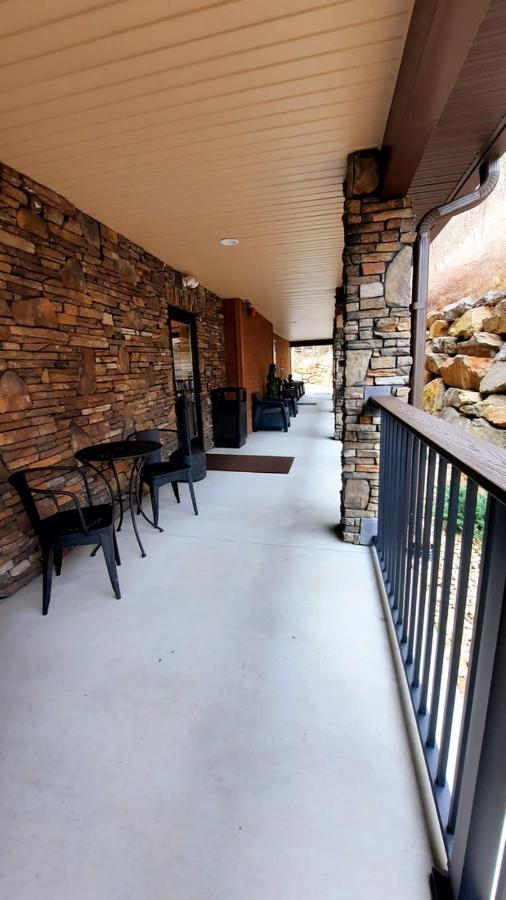 Stonebrook Lodge Bryson City Exterior photo